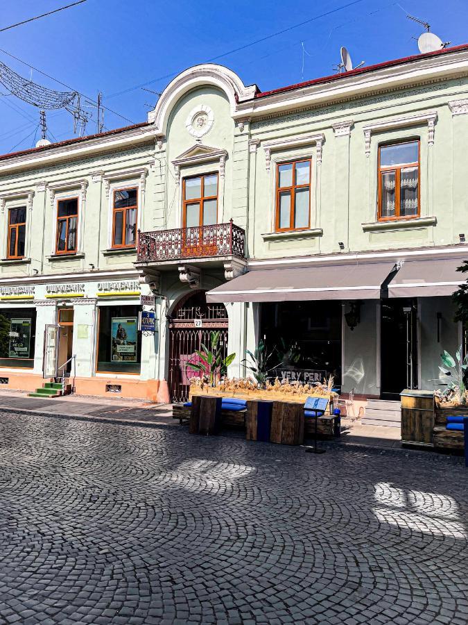 Kobylianska27 Daire *